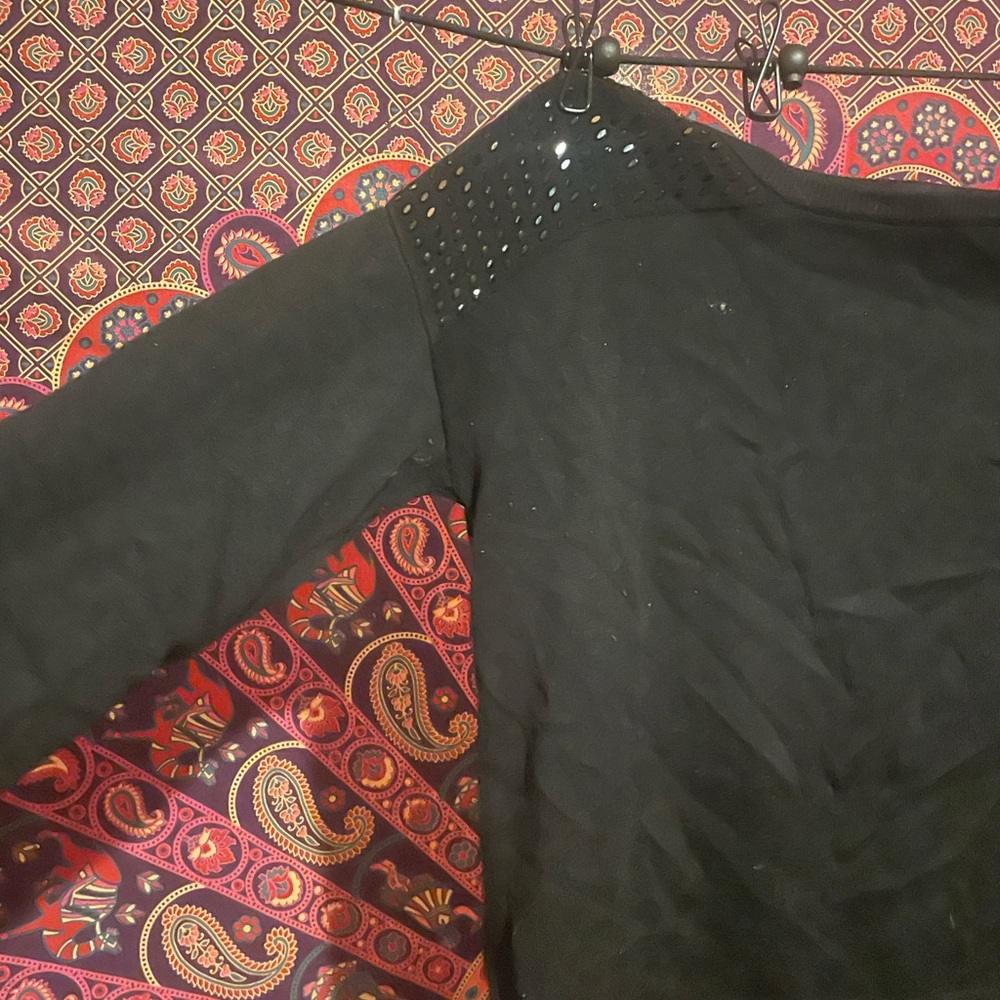Verve Ami medium sweater